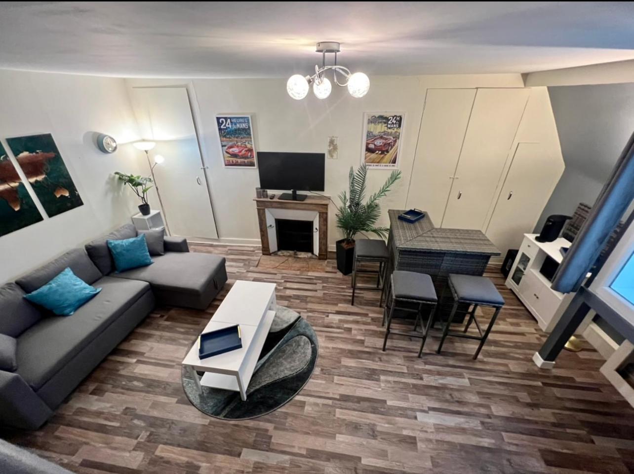Duplex Au 2Eme Et De Notre Maison -Acces Au Jardin-Smart Tv-Streaming-Wifi Le Mans Exterior foto